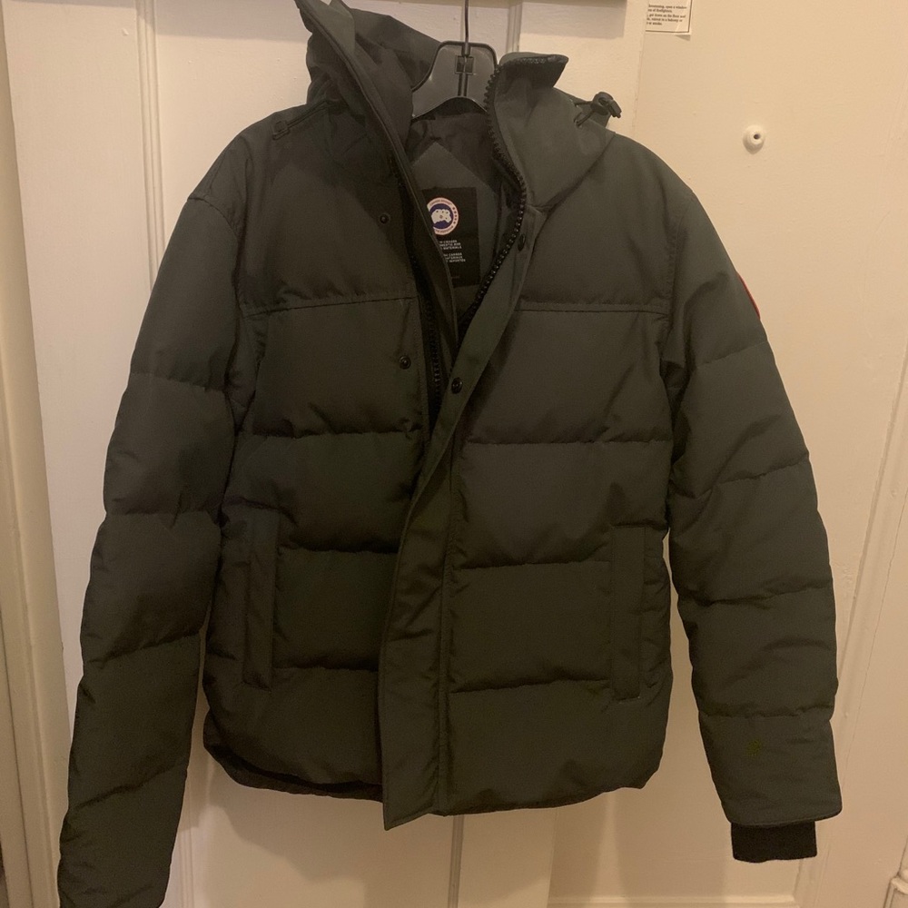 Canada Goose Jacket